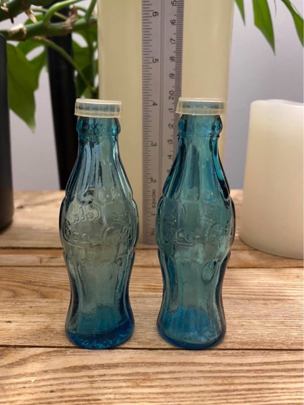 VTG Blue Glass Coca-Cola Mini Bottle Salt and Pepper Shakers (Set of 2) Taiwan